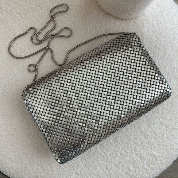 VINTAGE Sequin Evening Clutch Purse with Strap Silver - Picture 3 of 13